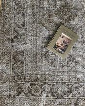 Load image into Gallery viewer, Antique Large Area Rug 9’3” x 12’10”