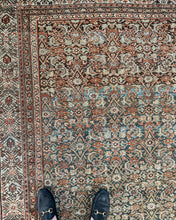 Load image into Gallery viewer, Antique Malayer 6’ x 9’6”