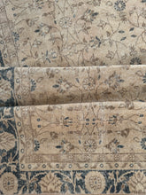 Load image into Gallery viewer, Vintage Turkish 6’3” x 10’
