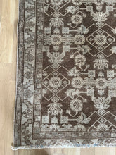 Load image into Gallery viewer, Vintage Malayer 3’5” x 9’10”