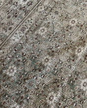 Load image into Gallery viewer, Antique 9’ x 12’ Area Rug