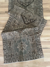 Load image into Gallery viewer, {ON HOLD} Vintage Heriz 2’10” x 14’