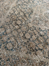 Load image into Gallery viewer, Antique Designer Area Rug #118 7’4” x 10’3”