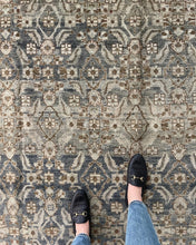 Load image into Gallery viewer, Vintage Malayer 7’3” x 10’1” Area Rug