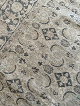 Load image into Gallery viewer, Vintage Kayseri 8’ x 11’