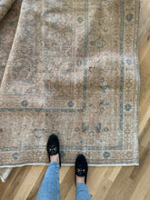 Load image into Gallery viewer, Vintage Tabriz 9’5” x 12’3”