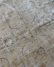 Load image into Gallery viewer, Vintage Turkish 8’2” x 11’9” Area rug