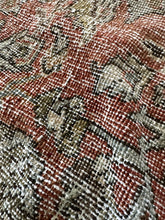 Load image into Gallery viewer, Antique Mahal 11’ x 13’5”