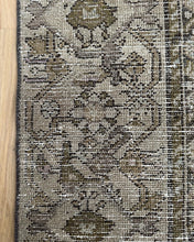 Load image into Gallery viewer, Antique Malayer 3’2” x 13’4”