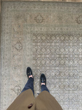 Load image into Gallery viewer, Vintage Tabriz 9’2” x 12’1”