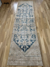 Load image into Gallery viewer, Vintage Malayer 2’8” x 10’