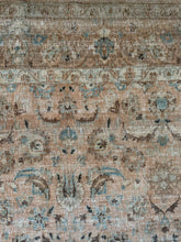 Load image into Gallery viewer, Vintage Doroksh 9’6” x 12’6”