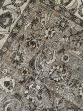 Load image into Gallery viewer, Antique Malayer 4’7” x 6’10”