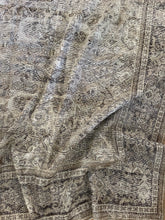 Load image into Gallery viewer, Antique Mahal 6’8” x 10’6”