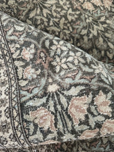 Load image into Gallery viewer, Vintage Hereke