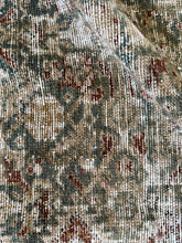 Load image into Gallery viewer, Antique Malayer 5’ x 9’