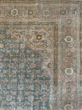 Load image into Gallery viewer, Vintage Tabriz 7’10” x 11’7”