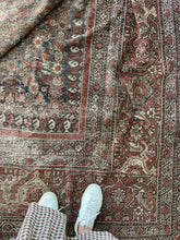 Load image into Gallery viewer, Antique Designer Mahal 10’10” x 13’3”