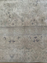 Load image into Gallery viewer, Vintage Kayseri 7’9” x 10’2”