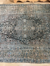Load image into Gallery viewer, Vintage Scatter Rug 4’5” x 6’