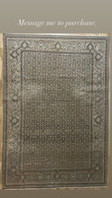 Load image into Gallery viewer, Vintage Area Rug 6’8” x 9’7”