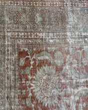 Load image into Gallery viewer, Antique Mahal 8’5” x 11’1”