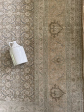 Load image into Gallery viewer, Vintage Tabriz 9’2” x 12’1”