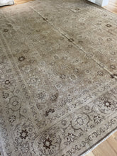 Load image into Gallery viewer, Vintage Tabriz 9’5” x 12’9”