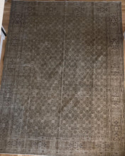 Load image into Gallery viewer, Antique 9’ x 12’ Area Rug