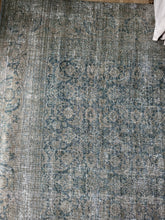 Load image into Gallery viewer, Antique Tabriz 10’9” x 15’2”