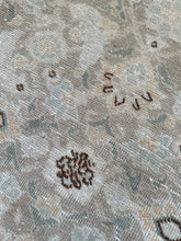 Load image into Gallery viewer, Vintage Tabriz 7’9” x 10’9”