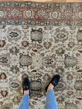 Load image into Gallery viewer, Antique Veramin 6’9” x 9’6”