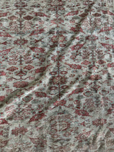 Load image into Gallery viewer, Antique Mahal 7’8” x 9’8”