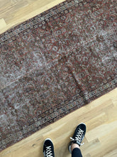 Load image into Gallery viewer, Antique Malayer 3’2” x 15’7”