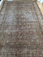 Load image into Gallery viewer, Antique Halep 8’4” x 12’9”