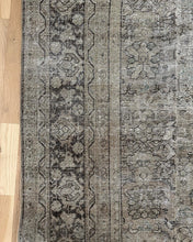 Load image into Gallery viewer, Antique Mahal