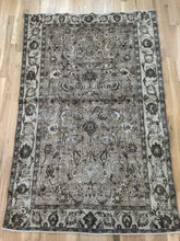 Load image into Gallery viewer, Antique Malayer 4’7” x 6’10”