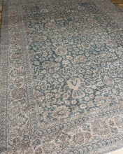 Load image into Gallery viewer, Vintage Large Turkish Area Rug 8’9” x 12’3”