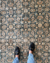 Load image into Gallery viewer, Vintage Tabriz Area Rug 6’7” x 9’3”
