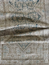 Load image into Gallery viewer, Antique Malayer 3’ x 12’6”