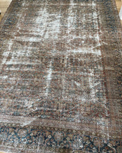 Load image into Gallery viewer, Antique Designer #132 8’9” x 11’11” Large Area Rug