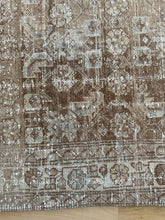 Load image into Gallery viewer, Vintage Mahal 3’6” x 9’8”