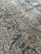 Load image into Gallery viewer, Antique Tabriz 10’9” x 15’2”