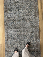 Load image into Gallery viewer, Antique Tabriz 3’2” x 9’10”