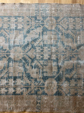 Load image into Gallery viewer, Vintage Malayer Runner 3’7” x 9’9”