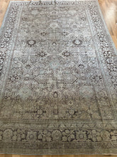 Load image into Gallery viewer, Antique Mahal 7’4” x 11’