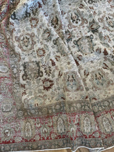 Load image into Gallery viewer, Antique Veramin 6’9” x 9’6”