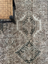 Load image into Gallery viewer, Antique Karaja 7’11” x 11’1”