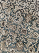 Load image into Gallery viewer, Antique Malayer 5’ x 9’10”