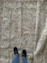 Load image into Gallery viewer, Vintage Turkish 7’7” x 11’4”